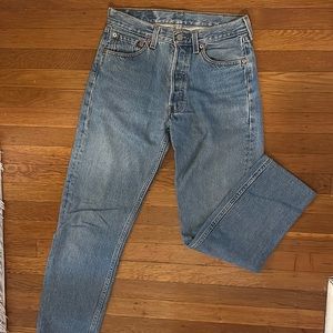 Vintage Levi’s 501 mom jean